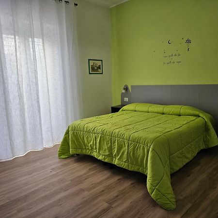 Cecchina L'Arancio B&B المظهر الخارجي الصورة