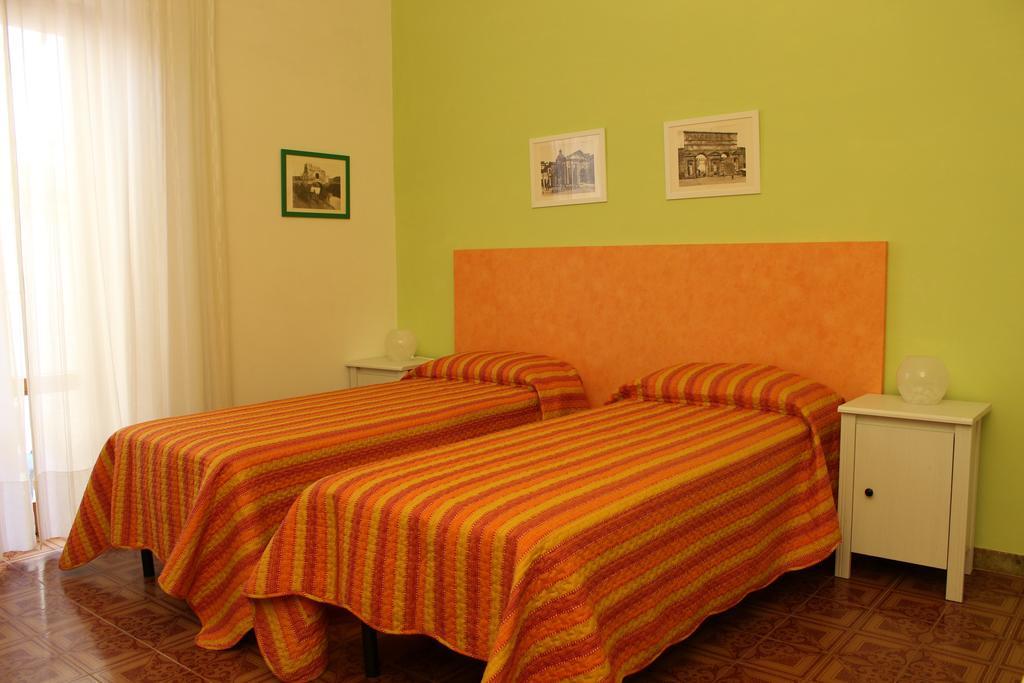 Cecchina L'Arancio B&B المظهر الخارجي الصورة